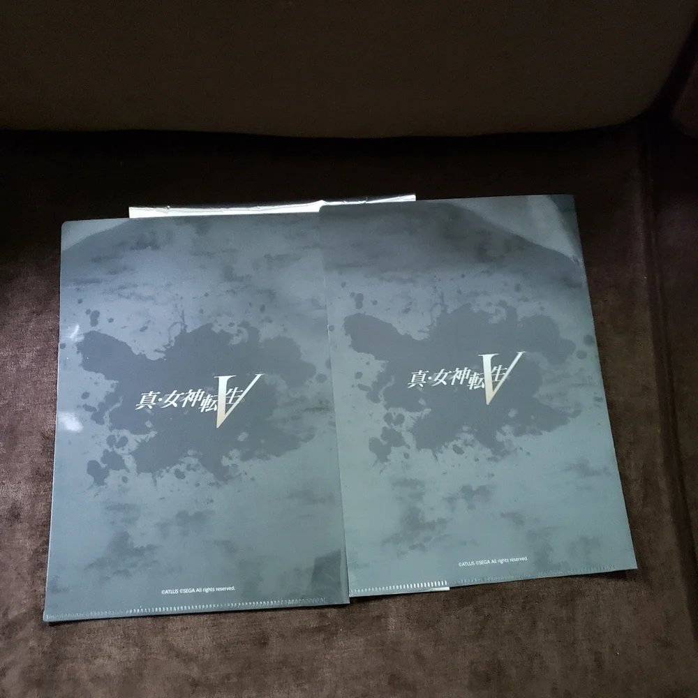 Shin Megami Tensei V Video Game Folder Set NWOT